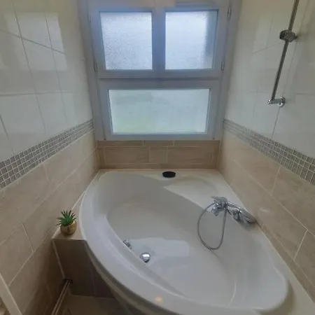 Maison A - Futuroscope 度假居